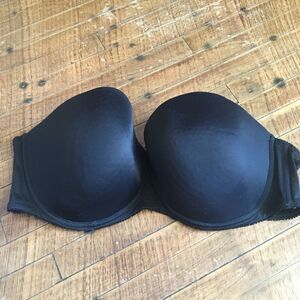 Torrid 42D black strapless bra